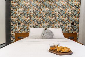 Lumina light apartment