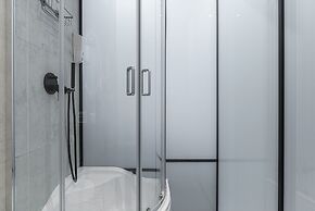 Lumina light apartment