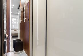 Lumina light apartment