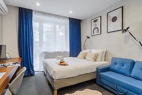 Lumina comfortable apartment in Warshaw