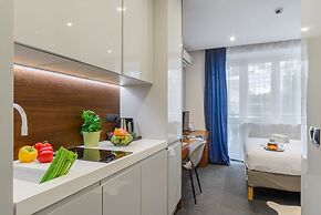 Lumina comfortable apartment in Warshaw