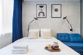 Lumina comfortable apartment in Warshaw