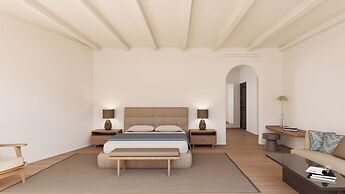 NĒRO Light-Filled Suites