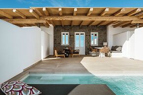 NĒRO Light-Filled Suites