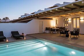 NĒRO Light-Filled Suites