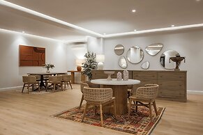 NĒRO Light-Filled Suites