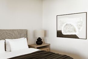 NĒRO Light-Filled Suites