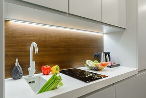 Lumina cozy stylish apartment