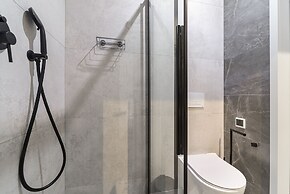 Lumina cozy stylish apartment