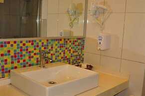 Side Win Hotel & Spa