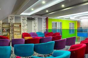 Side Win Hotel & Spa