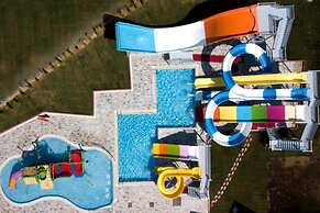 Side Win Hotel & Spa