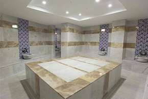 Side Win Hotel & Spa