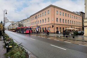 Modern Two-bedroom Warsaw by Renters