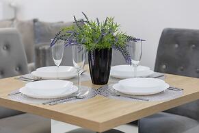 Wilanów Balcony & Parking by Renters