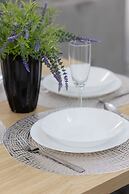 Wilanów Balcony & Parking by Renters