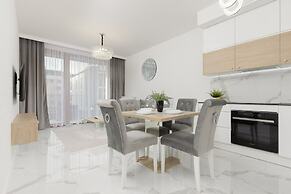 Wilanów Balcony & Parking by Renters