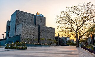 Basalt Paradise Resort And Spa