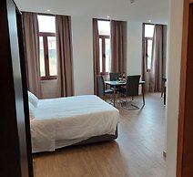 New Life - AVENIDA ALIADOS SUITE-1F