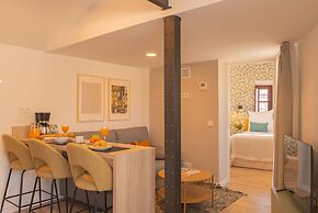 Feelathome Atarazanas Apartments