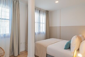 Feelathome Atarazanas Apartments