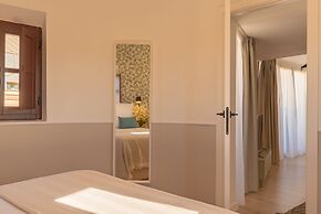 Feelathome Atarazanas Apartments