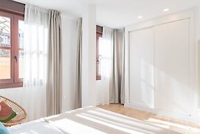 Feelathome Atarazanas Apartments