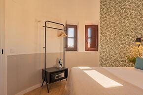 Feelathome Atarazanas Apartments