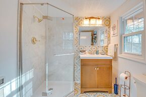 Arrowhead Lake Access: Cabin w/ Resort Amenities