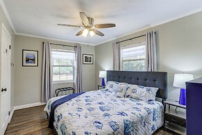 Pet-friendly Florida Escape w/ Patio & Fire Pit!