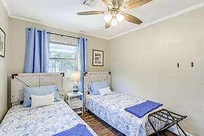 Pet-friendly Florida Escape w/ Patio & Fire Pit!