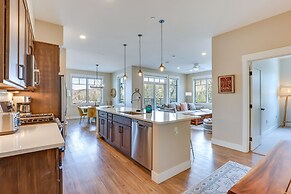 Winter Park Condo w/ Balcony ~ 4 Mi to Slopes