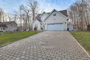 Beach & Lake Access: Family Poconos Home w/ Deck