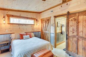 Peaceful Hiker's Hideaway w/ Deck on 1 Acre!