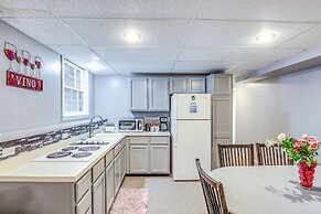 Shawnee Vacation Rental ~ 11 Mi to Kansas City!