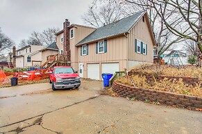 Shawnee Vacation Rental ~ 11 Mi to Kansas City!