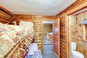 Montana Cabin: Day Trip to Glacier Natl Park!