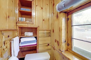 Montana Cabin: Day Trip to Glacier Natl Park!