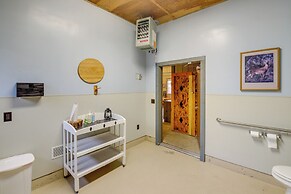 Montana Cabin: Day Trip to Glacier Natl Park!