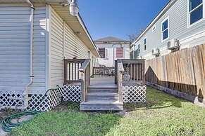 Galveston Vacation Rental: 2 Mi to Pleasure Pier!