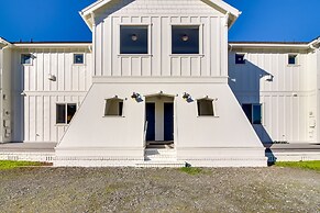 Beachfront Bandon Vacation Rental w/ Ocean View!