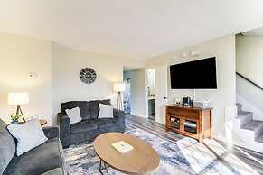 Bowling Green Townhome: 4 Mi to Lost River Cave!