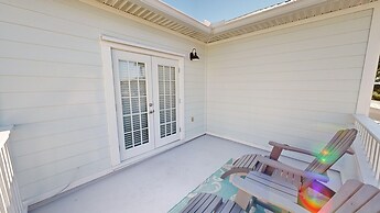 Miramar Palms #5 3 Bedroom Condo by RedAwning