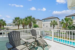 Miramar Palms #5 3 Bedroom Condo by RedAwning