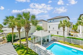 Miramar Palms #5 3 Bedroom Condo by RedAwning