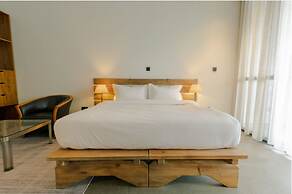 BISABO SUITES APARTMENT