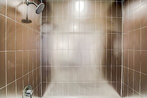 Luxury Stay on Rainey St