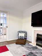 Immaculate 2-bed Apartment in Rochester