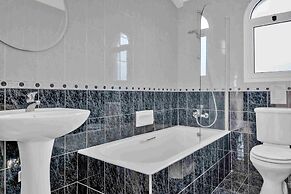 Phaedrus Living Coral Bay Luxury Villa