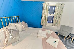 Beautiful 3-bed Cottage in Burnham-on-crouch